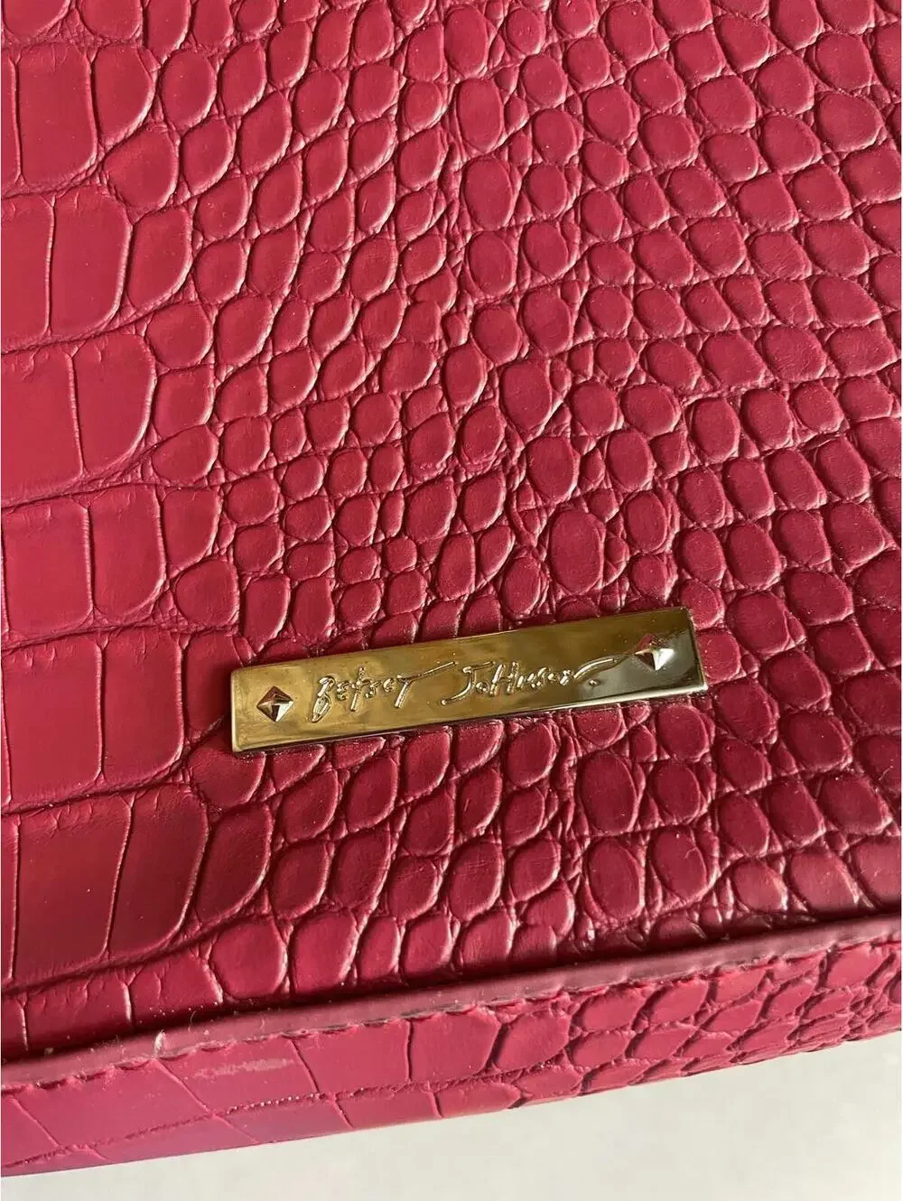 Betsey Johnson XO Zane Magenta purse, bag